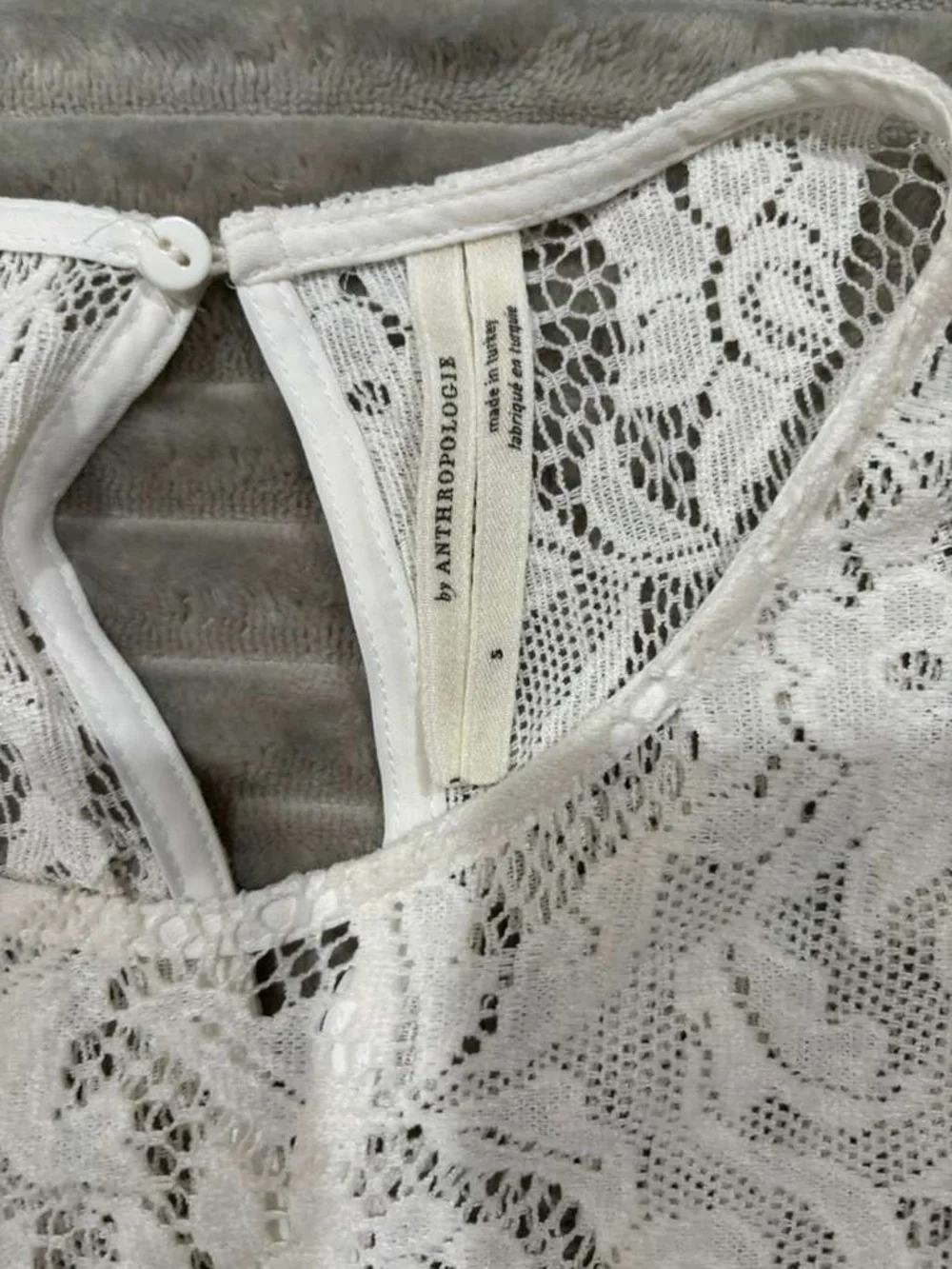 Anthropologie White Lace Puff-Sleeve Blouse